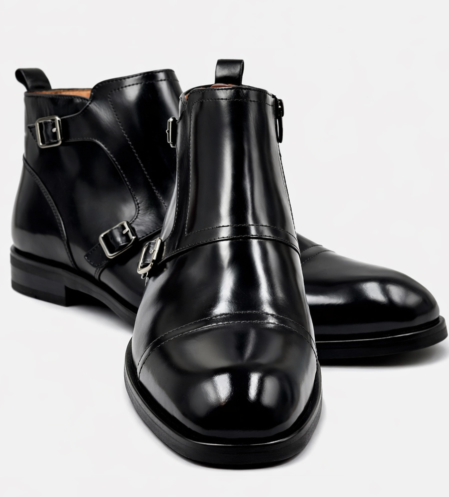 DOWNS - MUNKSP�NNE BOOTS I SVART SKINN