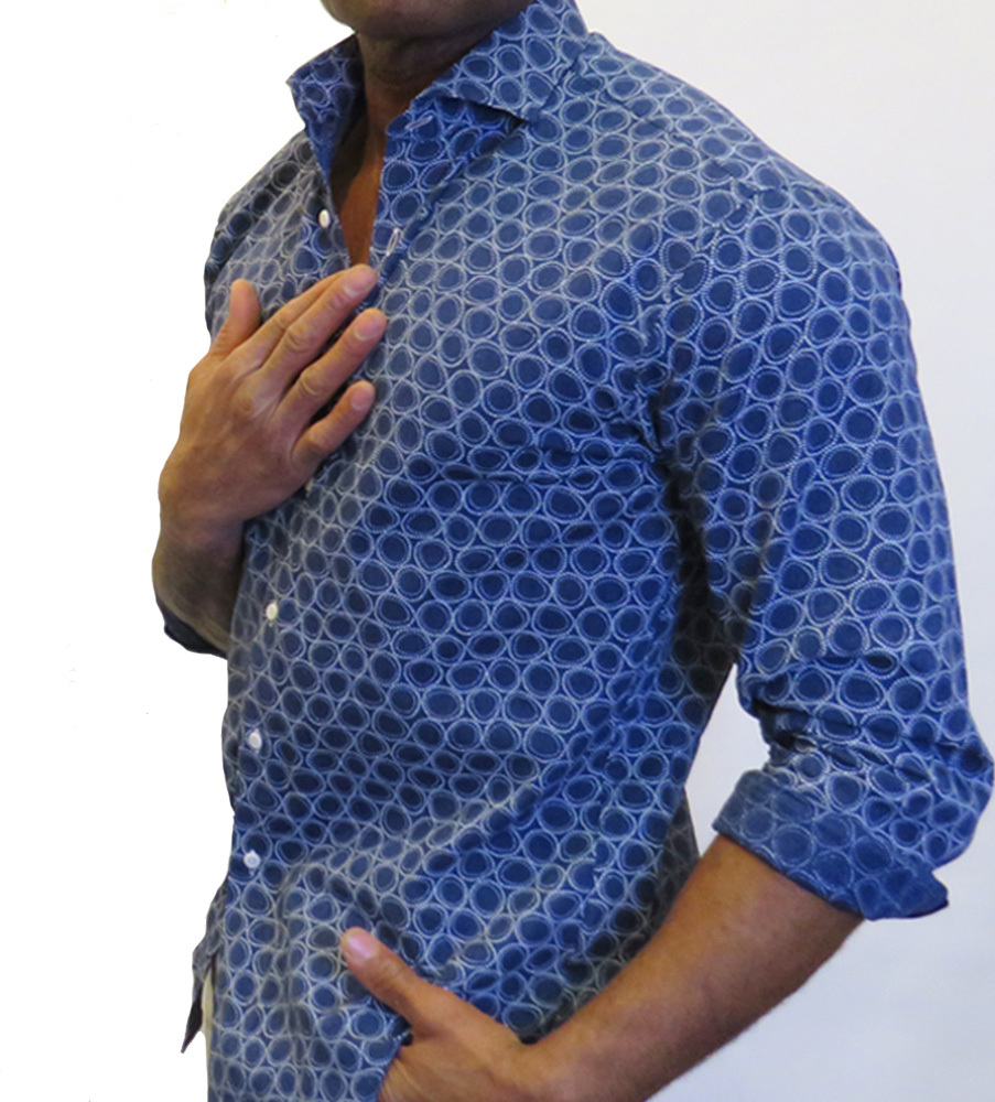 Blå linneskjorta herr med geometrisk mönster